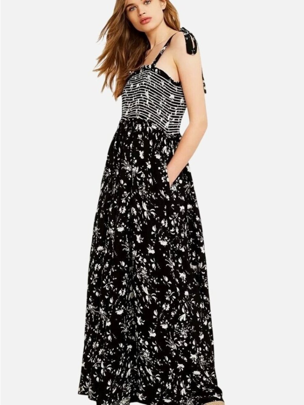 FREE PEOPLE Color My World Jumpsuit Black White Floral Wide Leg Pockets XS Boho